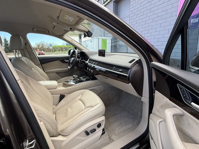 Audi Q7 2017 