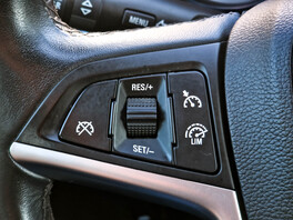 Opel Astra 2014s