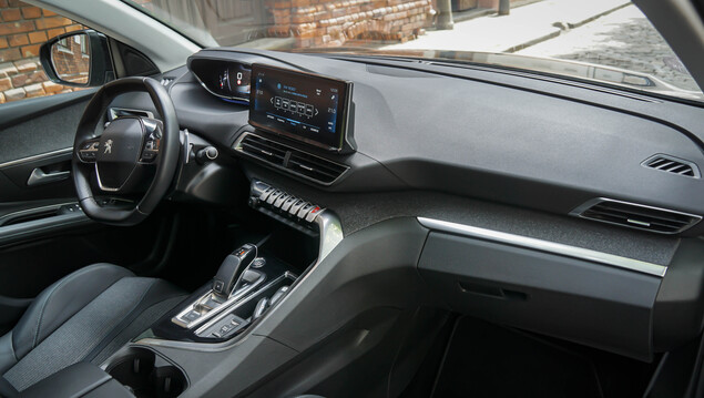 Peugeot 3008 2022 