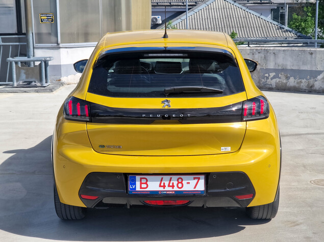 Peugeot 208 2020 