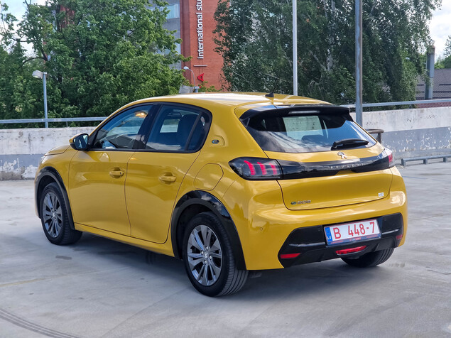 Peugeot 208 2020 