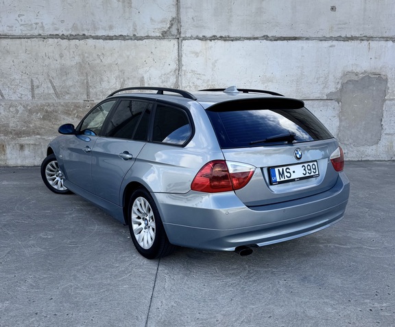 BMW 320 2008 