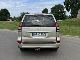 Toyota Land Cruiser 2007s