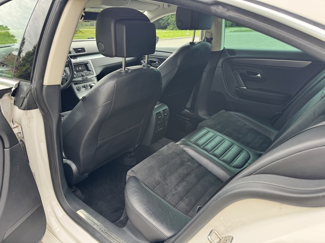 Volkswagen CC 2012 