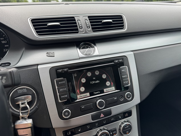 Volkswagen CC 2012 