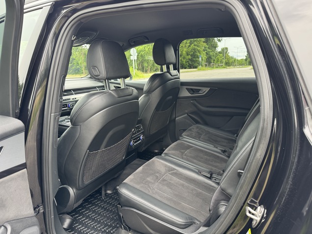 Audi Q7 2016 