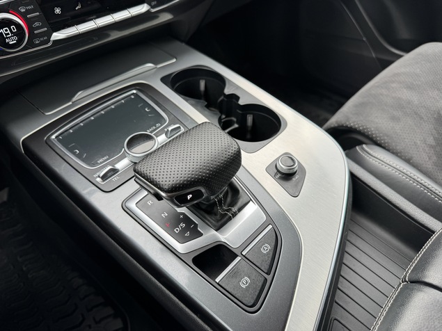 Audi Q7 2016 