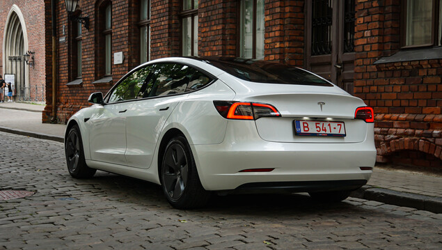Tesla Model 3 2021 
