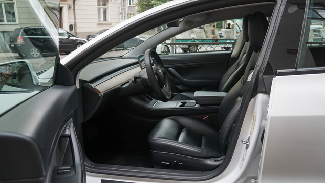 Tesla Model 3 2021 