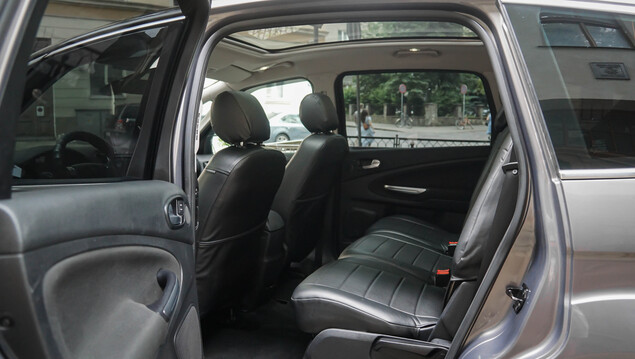 Ford S-Max 2011 