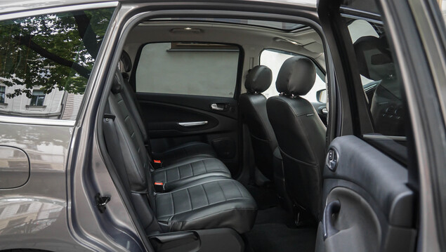 Ford S-Max 2011 