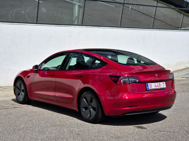 Tesla Model 3 2021 