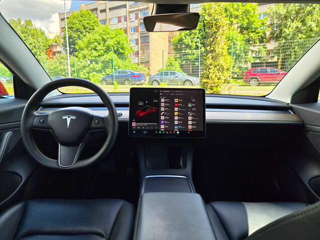 Tesla Model 3 2021 