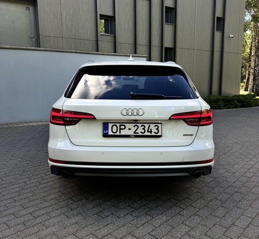 Audi A4 2016 