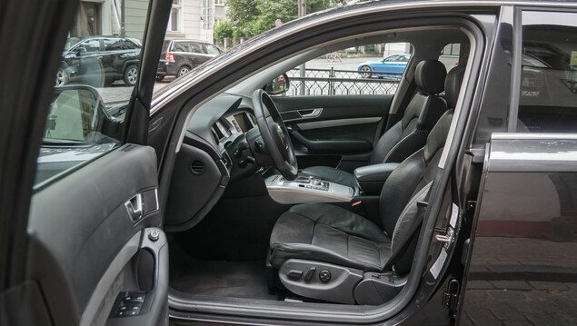 Audi A6 Allroad 2011 