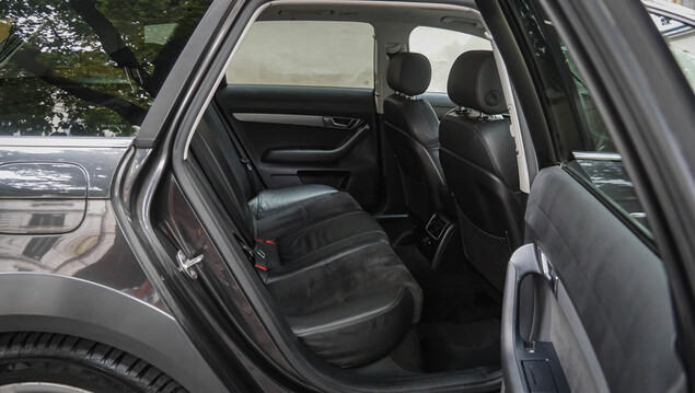 Audi A6 Allroad 2011 