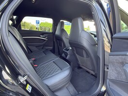 Audi E-tron 2019s