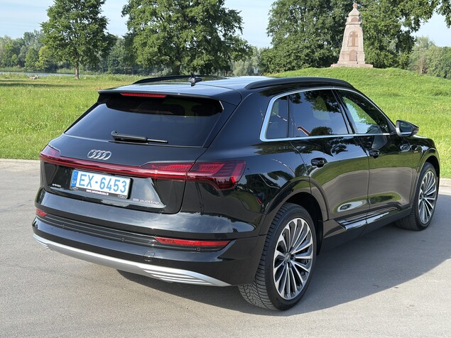 Audi E-tron 2019 