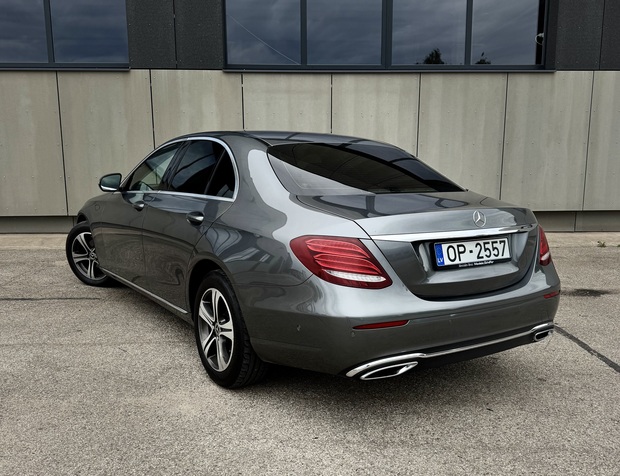 Mercedes-Benz E 200 2019 