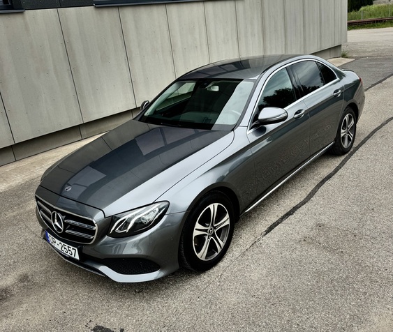 Mercedes-Benz E 200 2019 