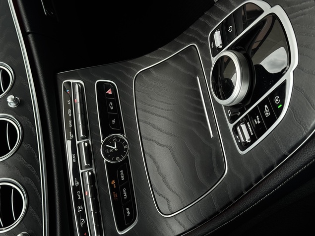 Mercedes-Benz E 200 2019 
