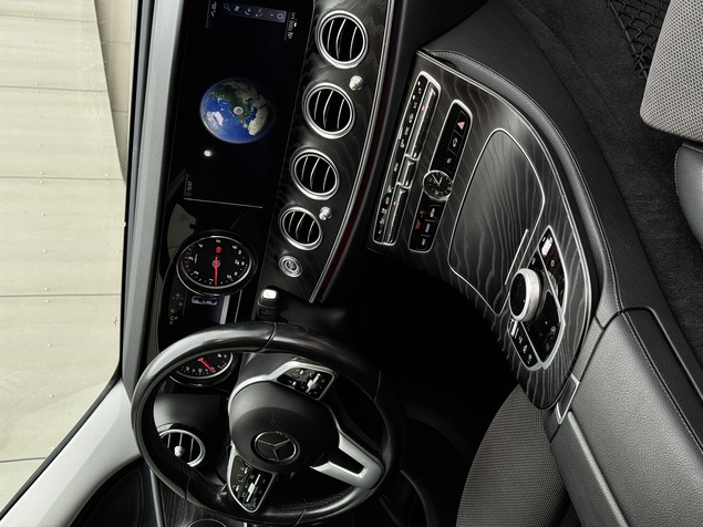 Mercedes-Benz E 200 2019 