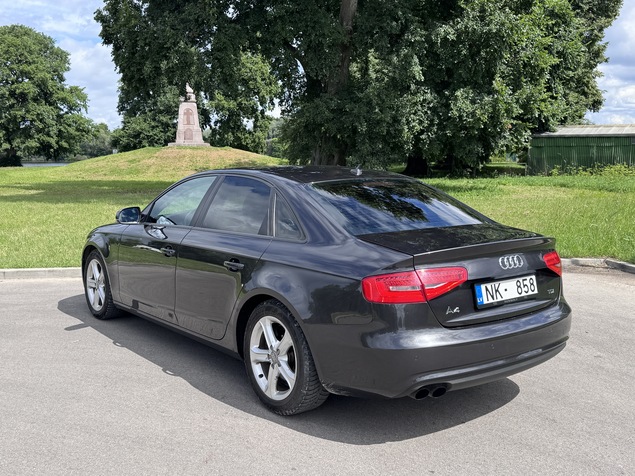 Audi A4 2012 
