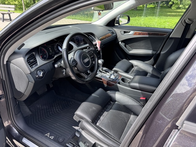 Audi A4 2012 