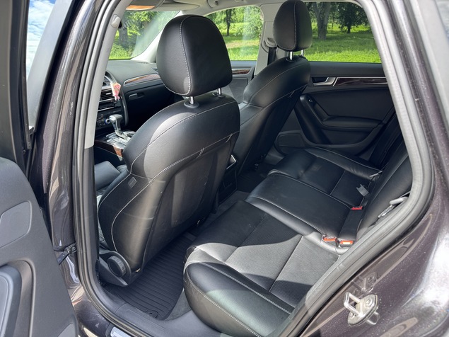 Audi A4 2012 