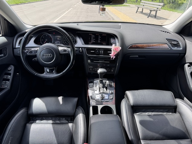 Audi A4 2012 