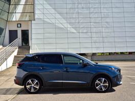 Peugeot 3008 2023s