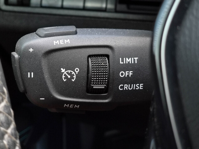 Peugeot 3008 2023 