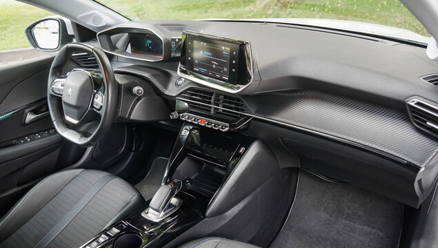 Peugeot 208 2020 