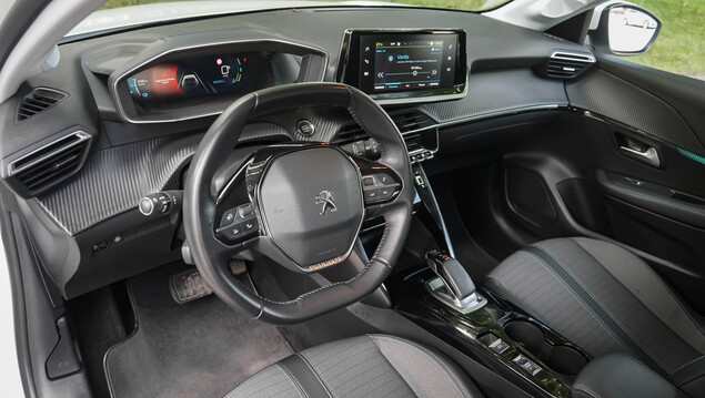 Peugeot 208 2020 