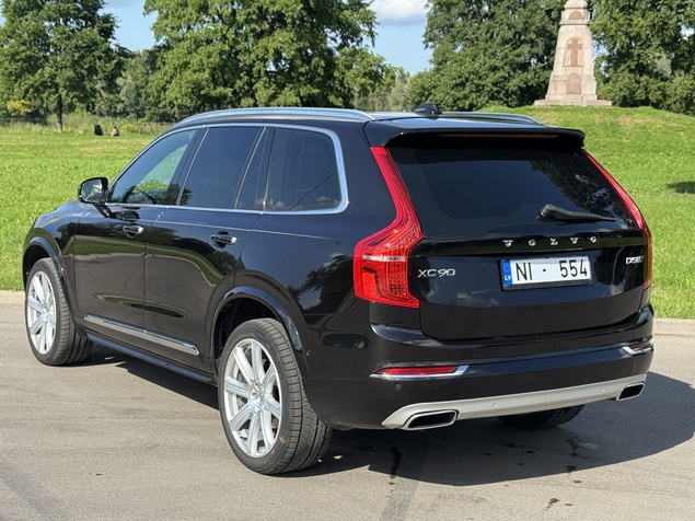 Volvo XC 90 2015 