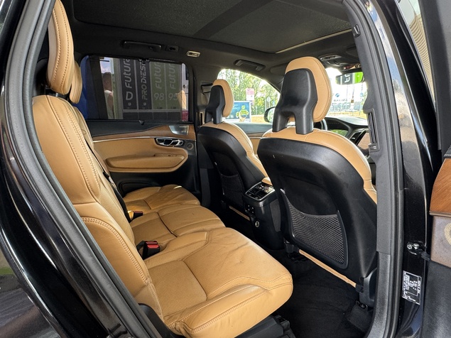 Volvo XC 90 2015 