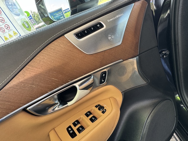 Volvo XC 90 2015 