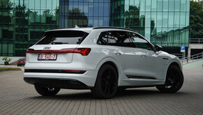 Audi E-tron 2022s