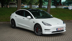 Tesla Model 3 2021s