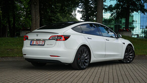 Tesla Model 3 2021s