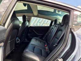 Tesla Model 3 2019s