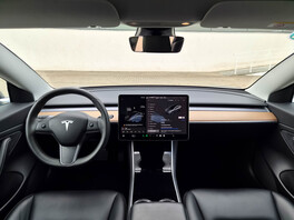 Tesla Model 3 2019s