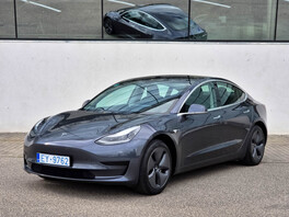 Tesla Model 3 2019s