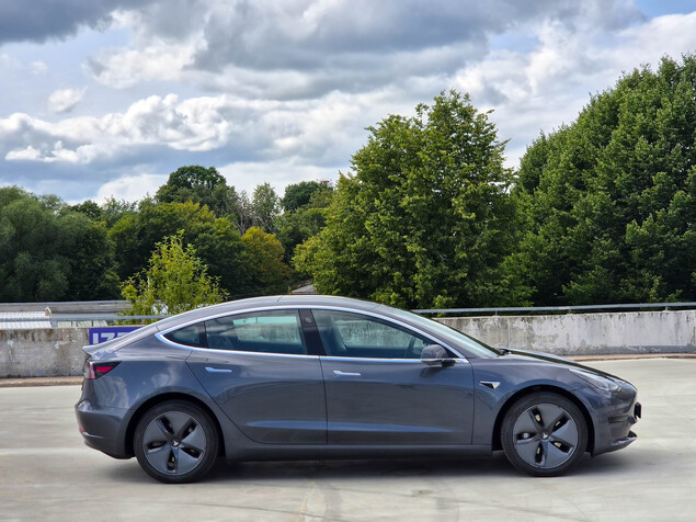 Tesla Model 3 2019 
