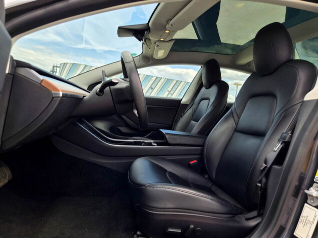 Tesla Model 3 2019 