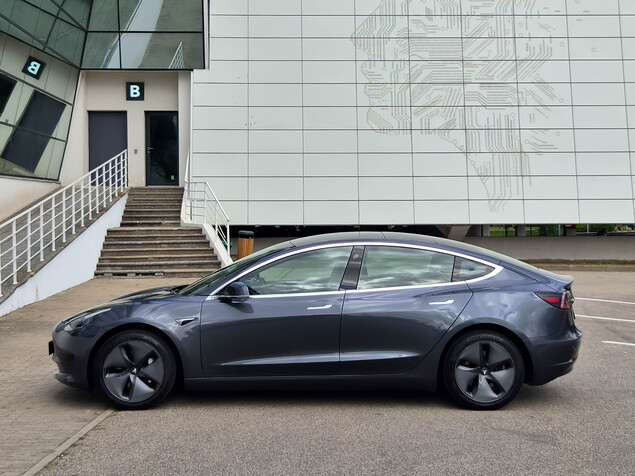 Tesla Model 3 2019 