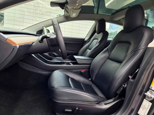 Tesla Model 3 2019 