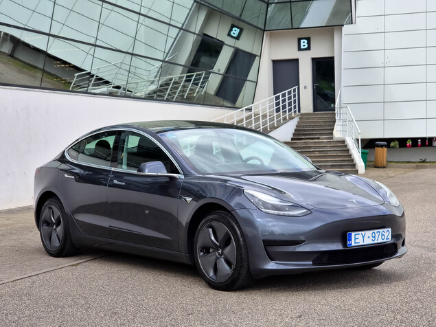 Tesla Model 3 2019 