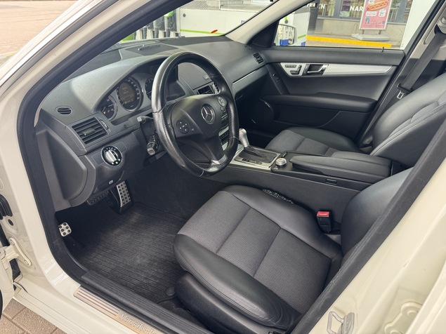 Mercedes-Benz C 220 2009 