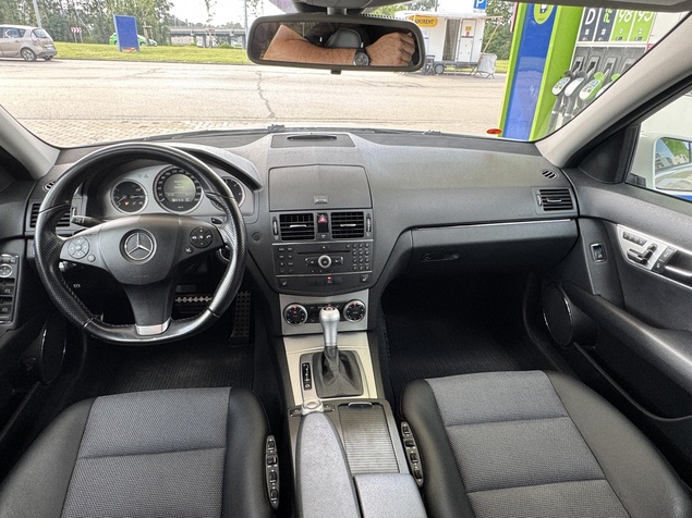 Mercedes-Benz C 220 2009 